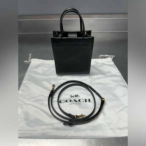 EUC Coach Cashin Mini Tote Crossbody Black Brass - Picture 4 of 14